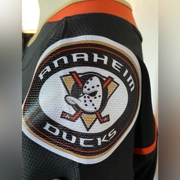 NEW w/Tags Trevor Zegras Anaheim Ducks Fanatics Home Breakaway Player Jersey Med - Picture 8 of 14